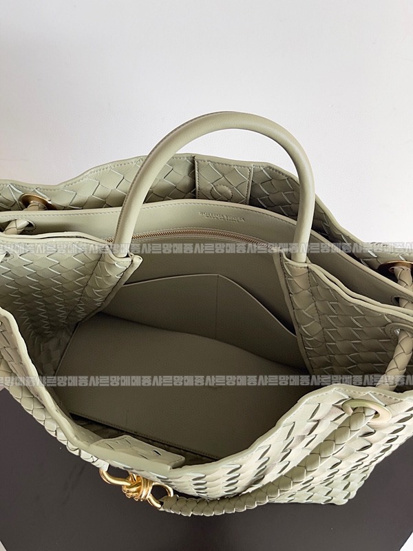 보테가베네타안디아모 20260213-155627-009루.jpg