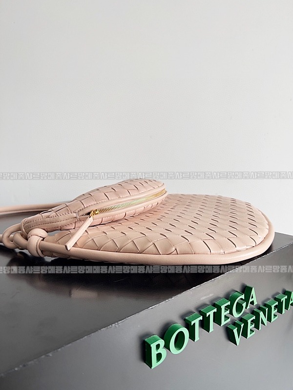 보테가베네타제멜리백 20260213-160050-002루.jpg