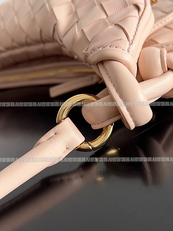 보테가베네타제멜리백 20260213-160050-005루.jpg