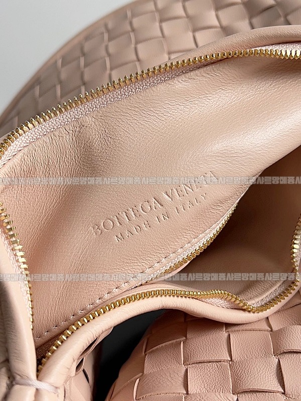 보테가베네타제멜리백 20260213-160050-007루.jpg