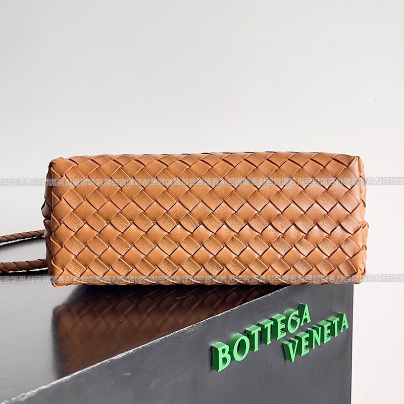 보테가베네타안다아모백 20260213-160713-004루.jpg