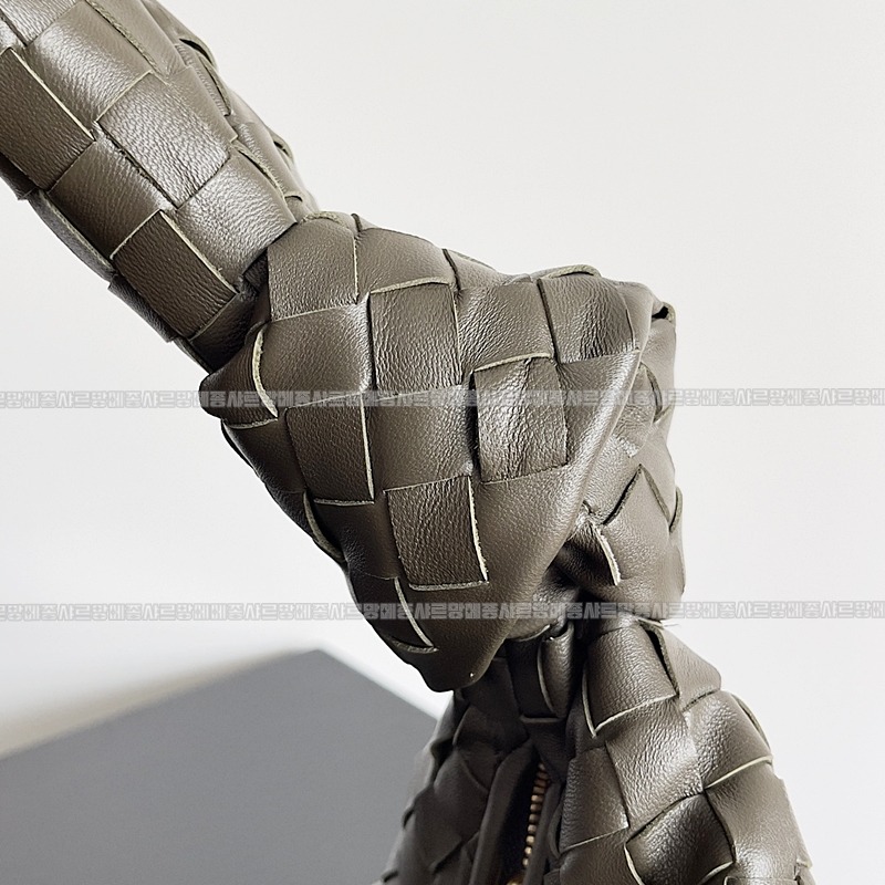 보테가베네타조디백 20260213-162514-006루.jpg