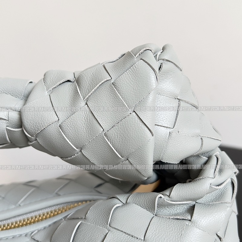 보테가베네타조디백미디움 20260213-164654-005루.jpg