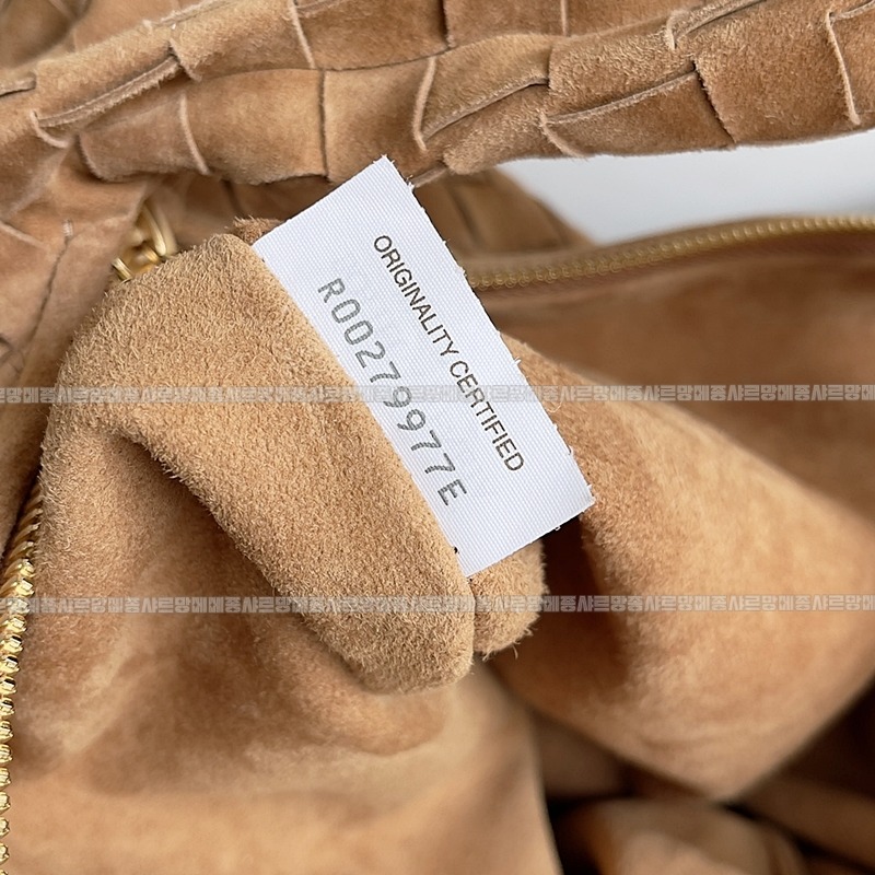 보테가베네타조디백미디움 20260213-164852-008루.jpg