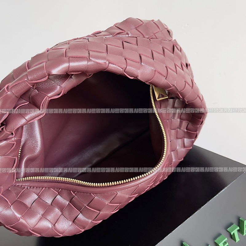 보테가베네타조디백미디움 20260213-165056-009루.jpg