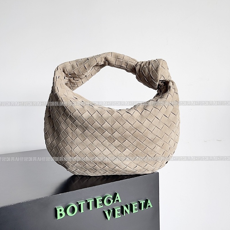 보테가베네타조디백미디움 20260213-170557-001루.jpg