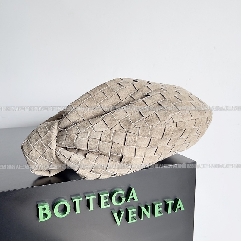 보테가베네타조디백미디움 20260213-170558-004루.jpg