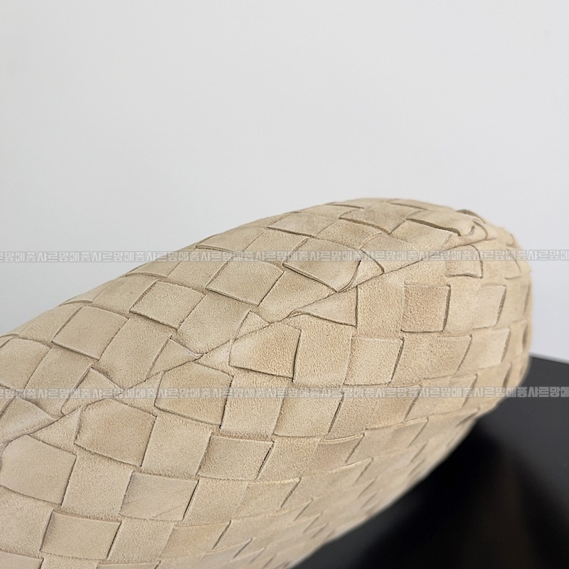 보테가베네타조디백미디움 wsxc1770997682219_3루.jpg