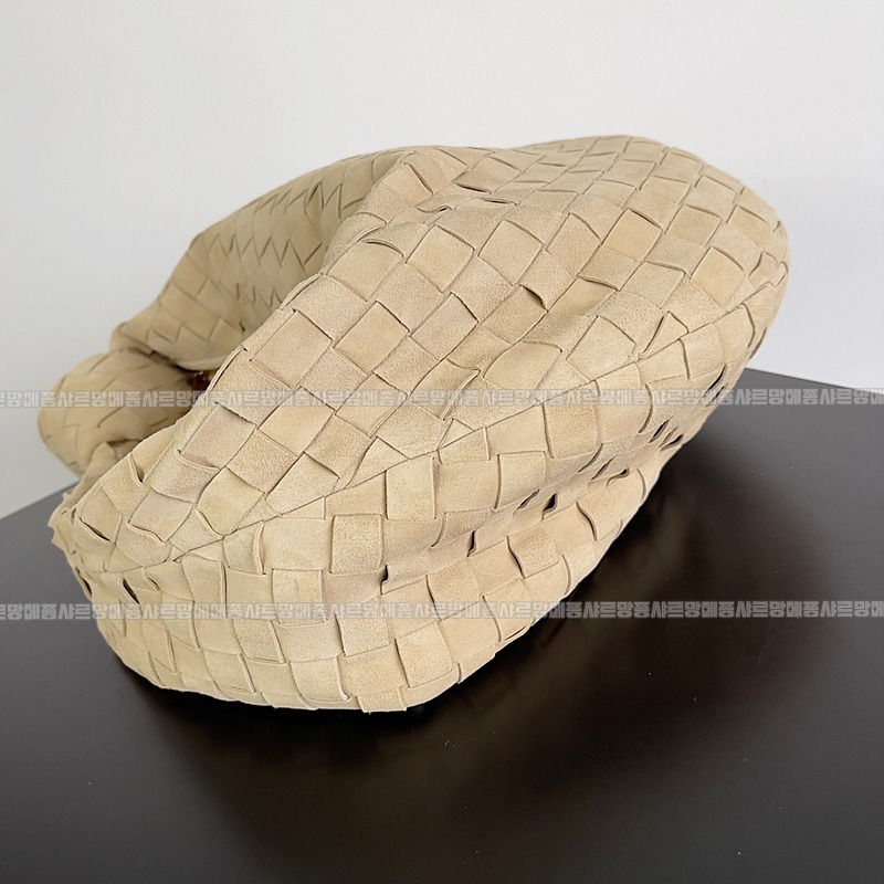 보테가베네타조디백미디움 wsxc1770997682219_2루.jpg