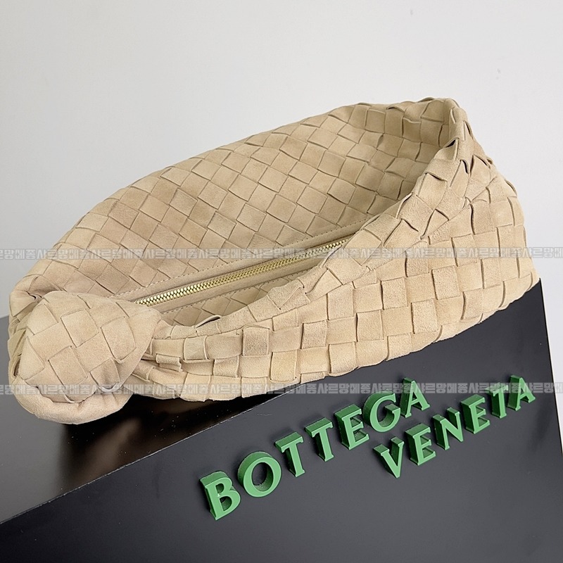 보테가베네타조디백미디움 wsxc1770997682219_1루.jpg