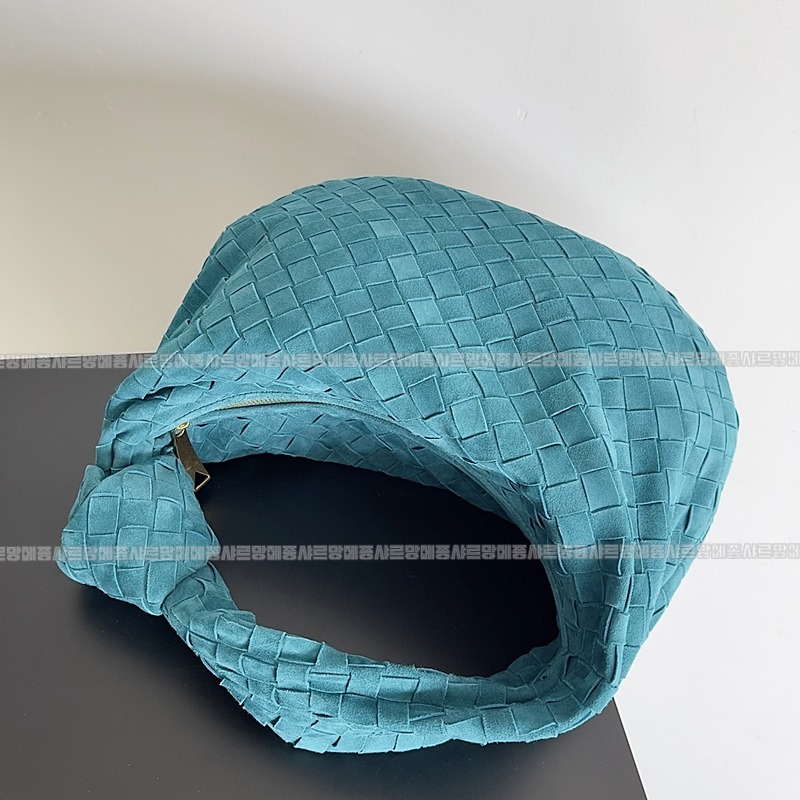 보테가베네타조디백미디움 wsxc1770997683474_3루.jpg