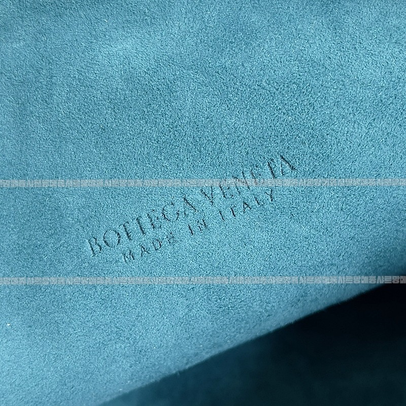 보테가베네타조디백미디움 wsxc1770997683474_6루.jpg