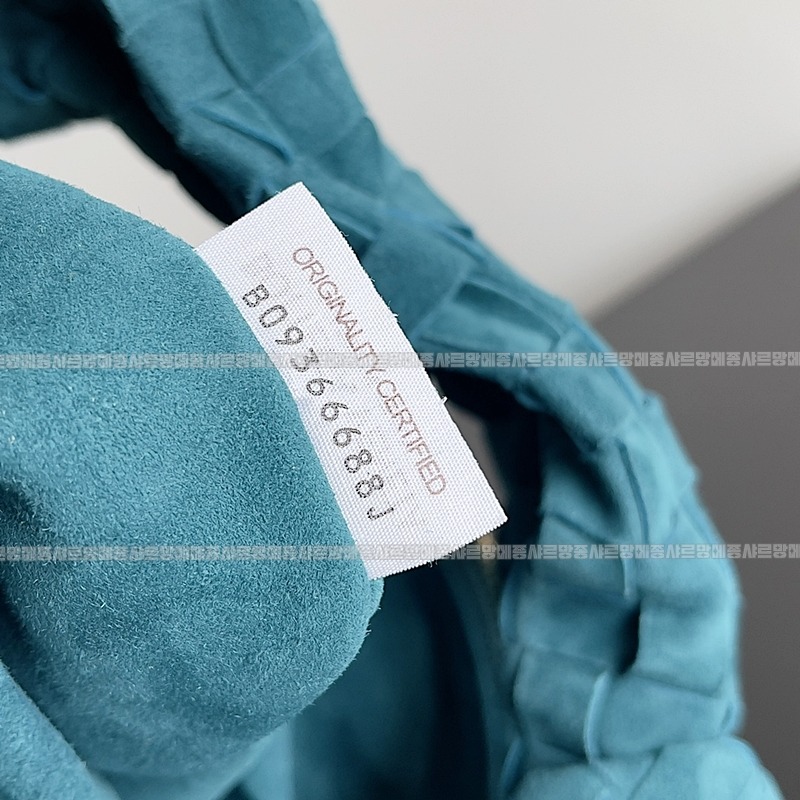 보테가베네타조디백미디움 wsxc1770997683474_7루.jpg