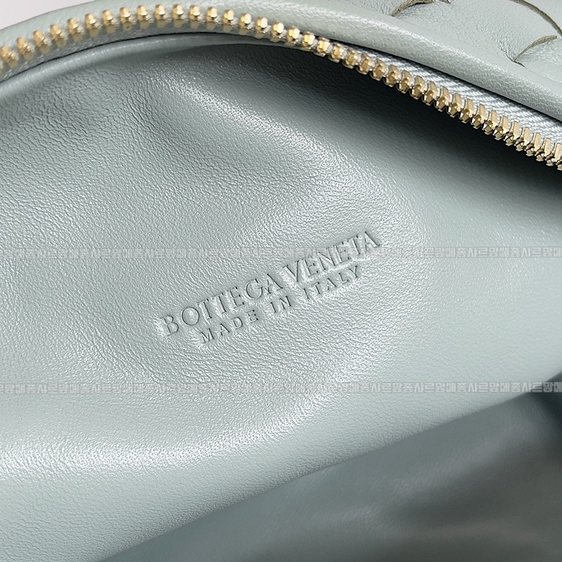 보테가베네타조디백미디움 wsxc1770997698302_7루.jpg