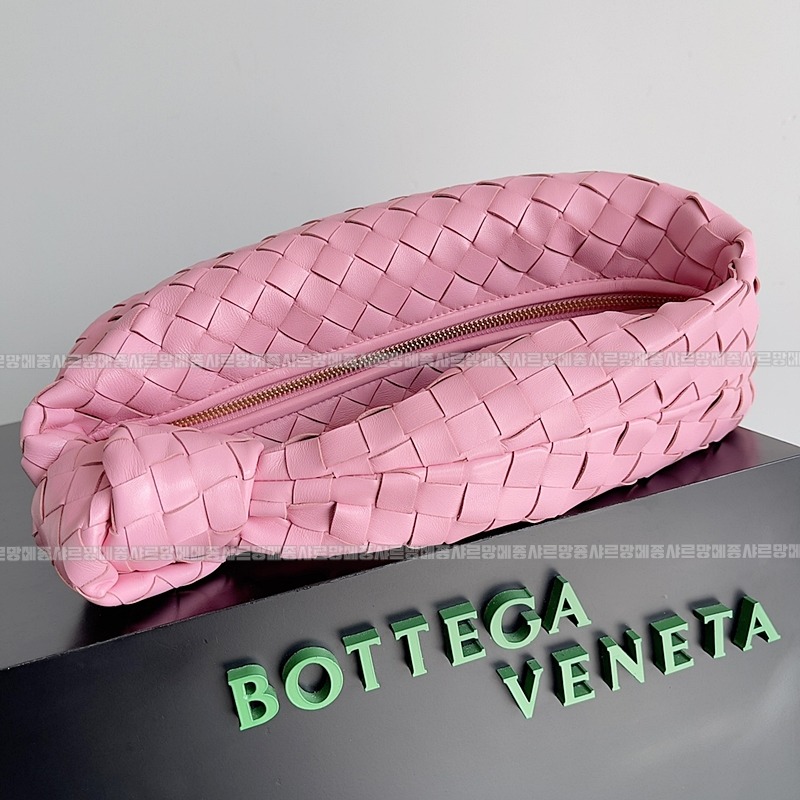 보테가베네타조디백미디움 wsxc1770997699250_7루.jpg