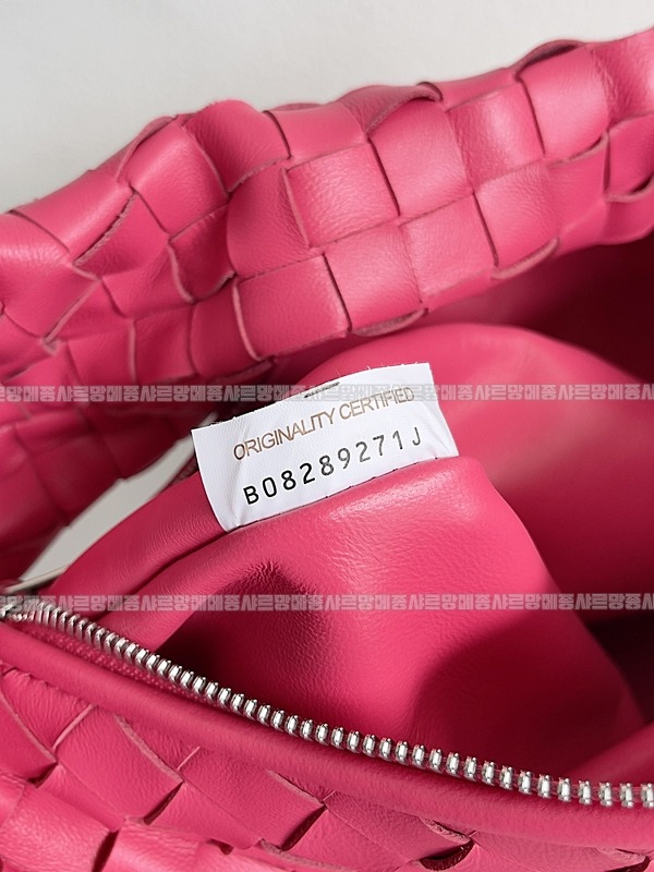 보테가베네타조디백미디움 wsxc1770997705374_6루.jpg