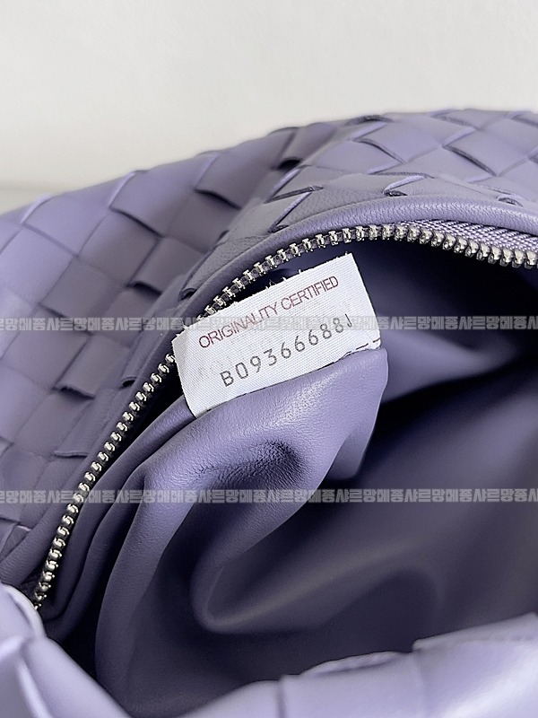 보테가베네타조디백미디움 wsxc1770997728187_5루.jpg