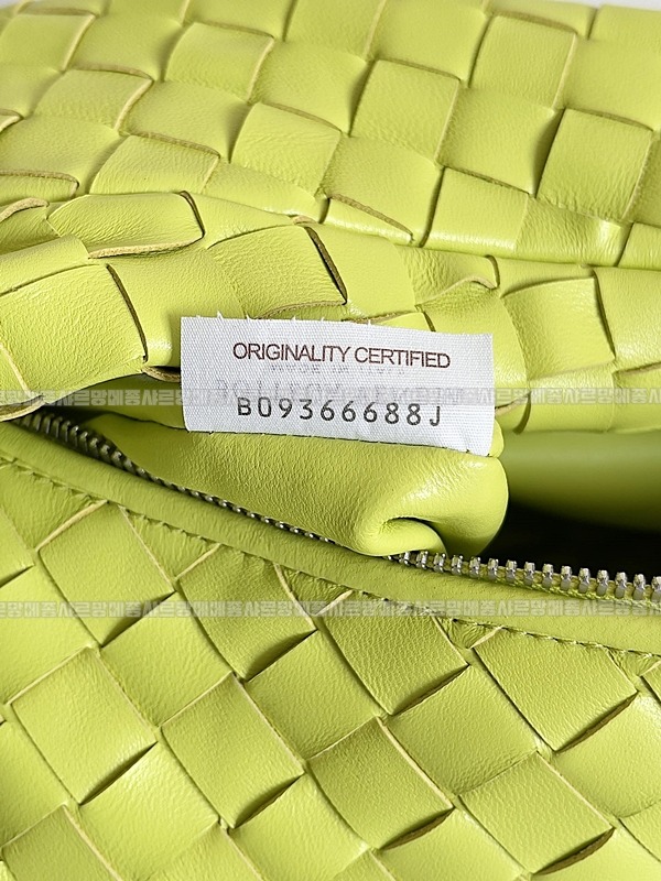 보테가베네타조디백미디움 wsxc1770997729859_7루.jpg