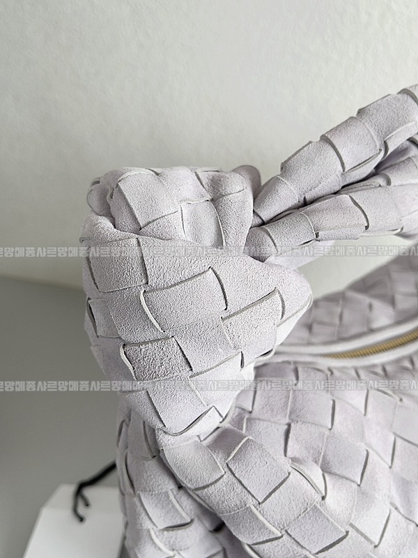 보테가베네타조디백미디움 wsxc1770997746331_1루.jpg