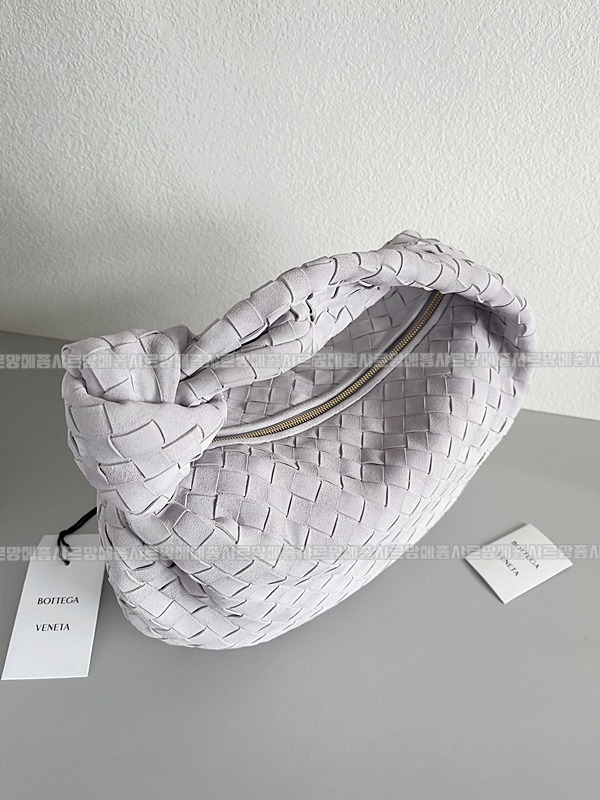 보테가베네타조디백미디움 wsxc1770997746331_2루.jpg