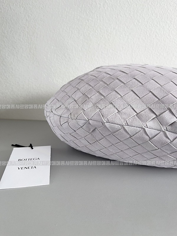 보테가베네타조디백미디움 wsxc1770997746334_3루.jpg