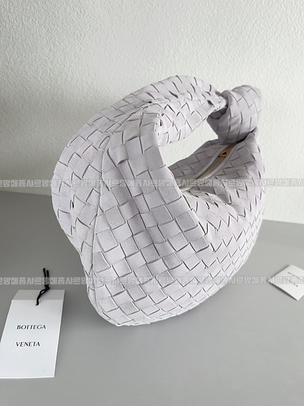 보테가베네타조디백미디움 wsxc1770997746533_5루.jpg