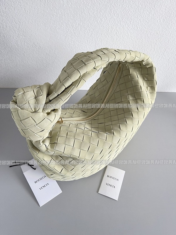 보테가베네타조디백미디움 wsxc1770997748015_2루.jpg