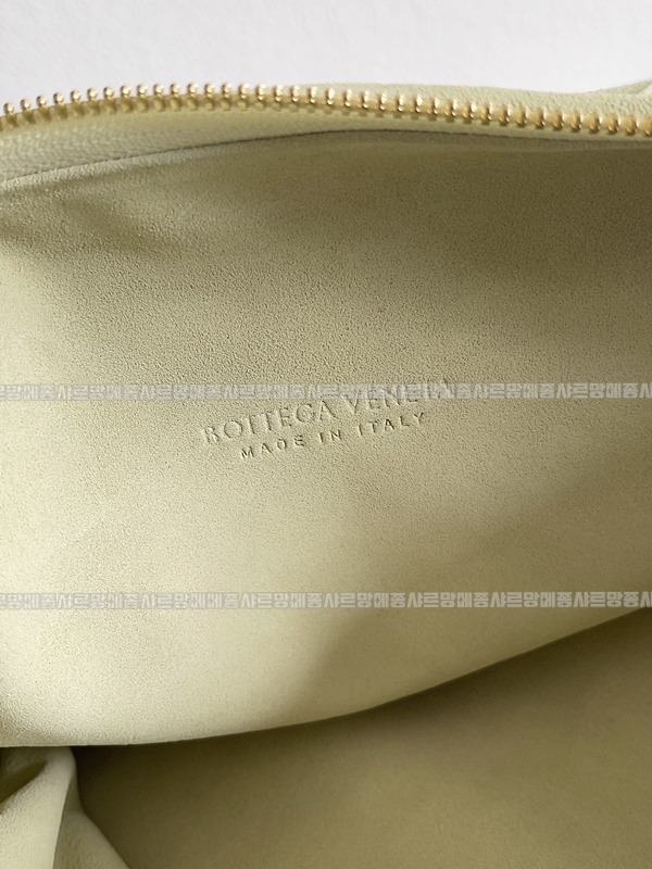 보테가베네타조디백미디움 wsxc1770997748233_6루.jpg