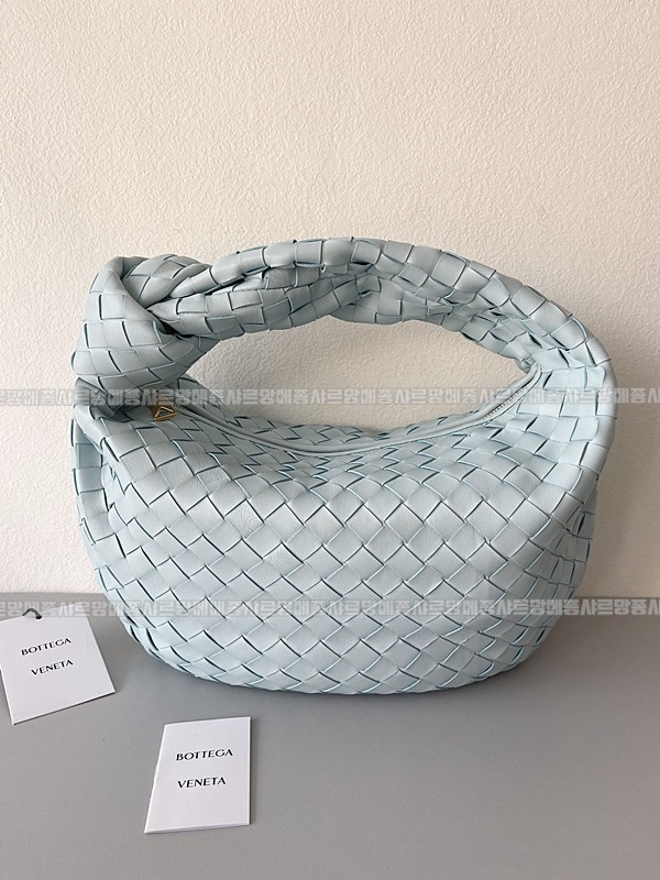 보테가베네타조디백미디움 wsxc1770997752821_0루.jpg