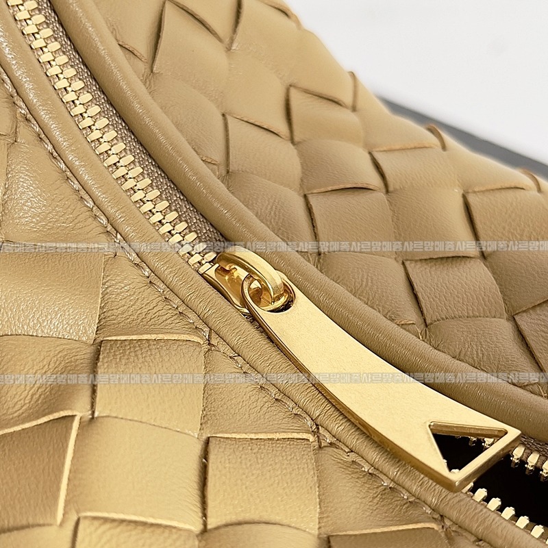 보테가베네타호보스몰 wsxc1770997766457_5루.jpg