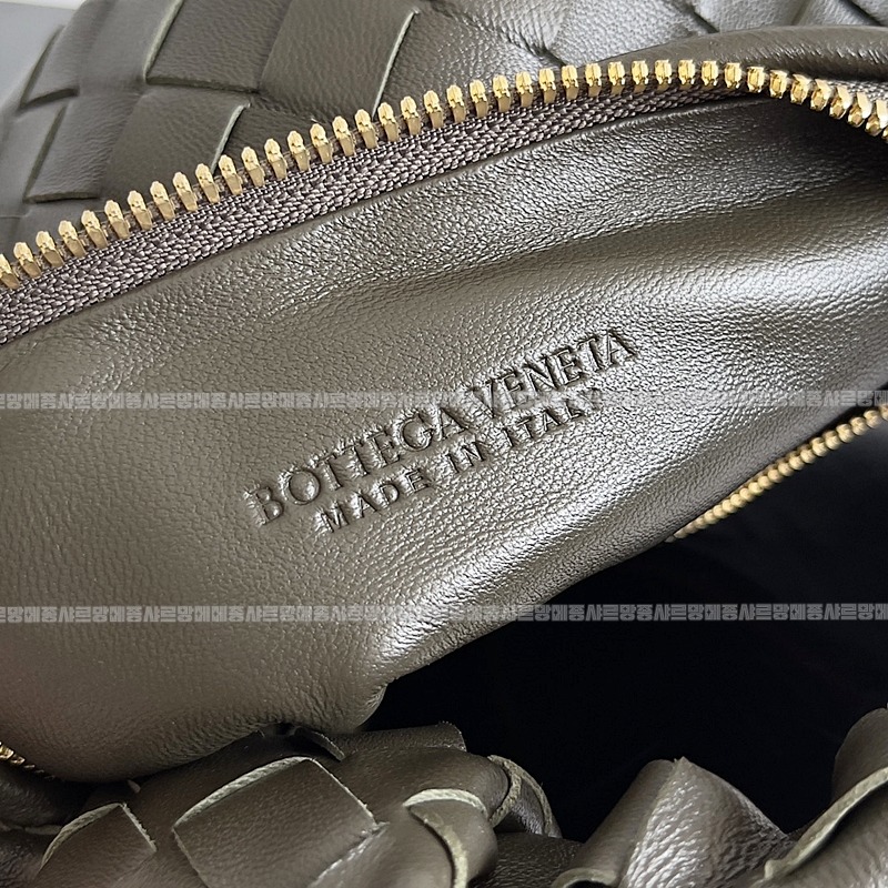 보테가베네타호보스몰 20260214-124752-008루.jpg