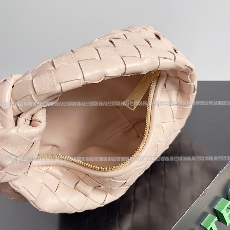 보테가베네타호보스몰 20260214-125143-009루.jpg