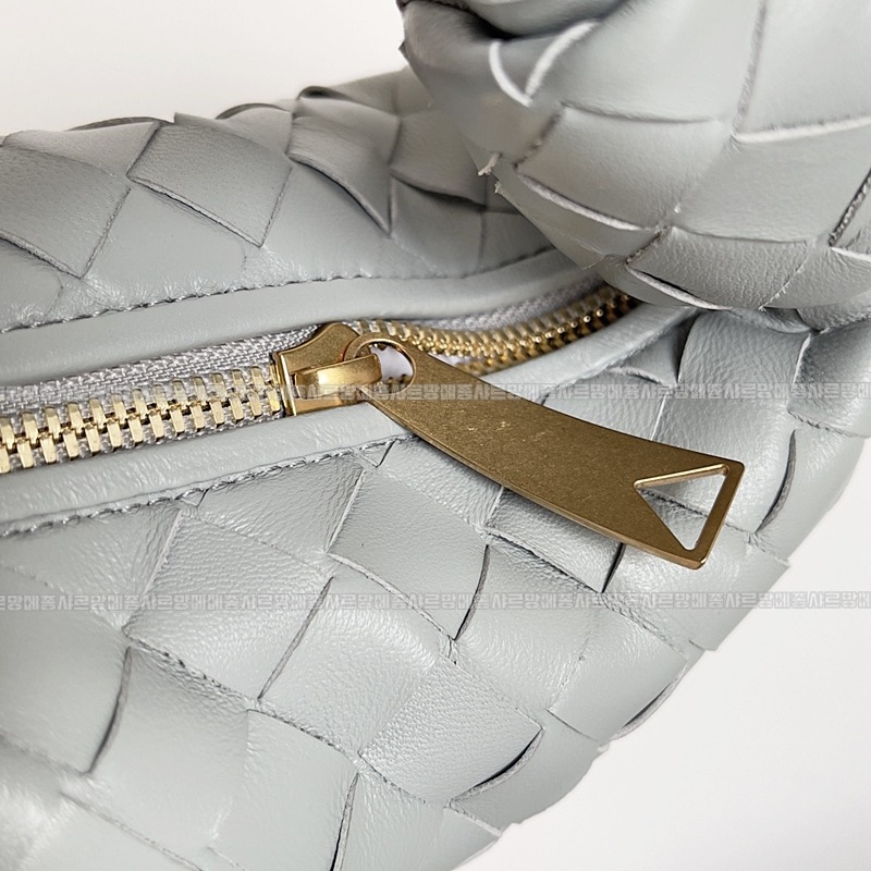 보테가베네타호보스몰 20260214-125436-004루.jpg