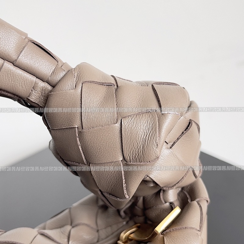 보테가베네타호보스몰 20260214-130613-003루.jpg