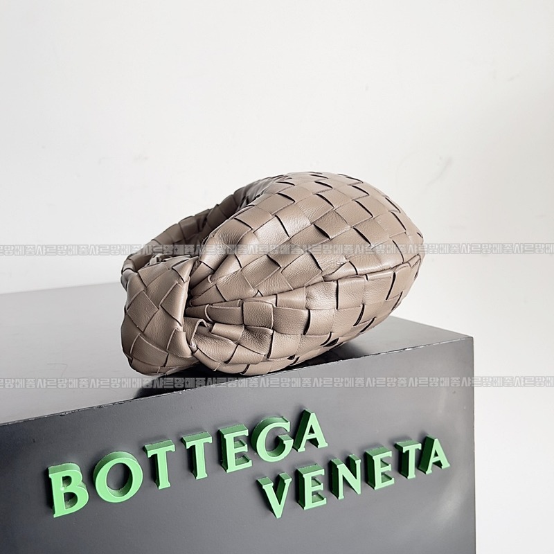 보테가베네타호보스몰 20260214-130614-004루.jpg