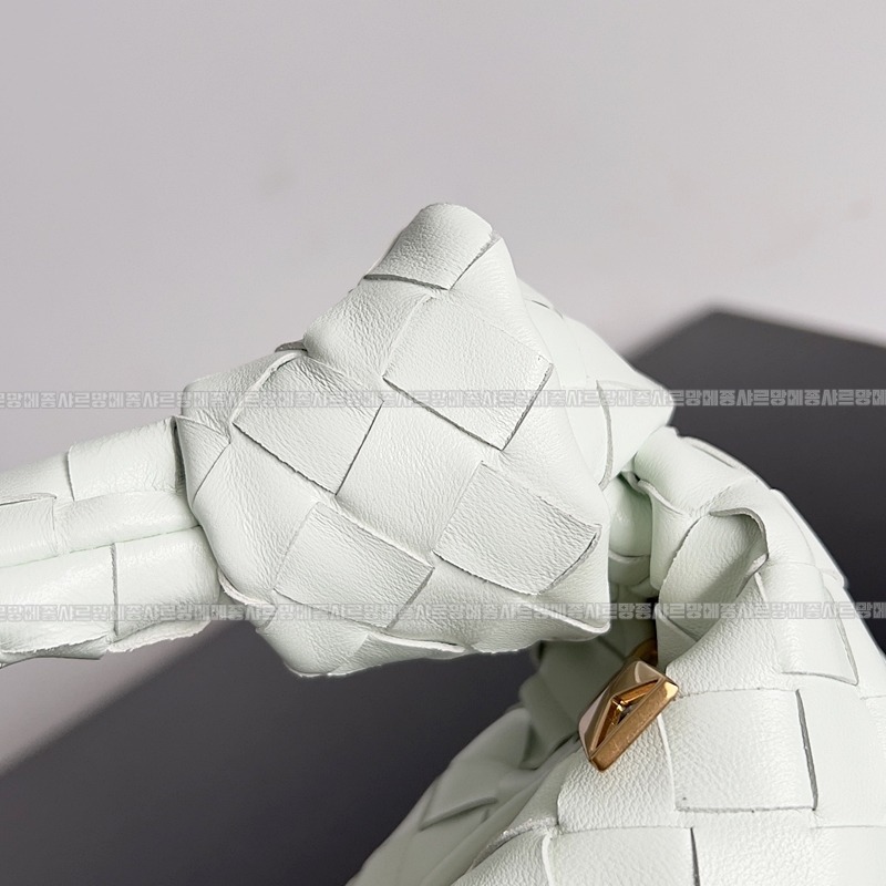 보테가베네타호보스몰 20260214-130728-003루.jpg