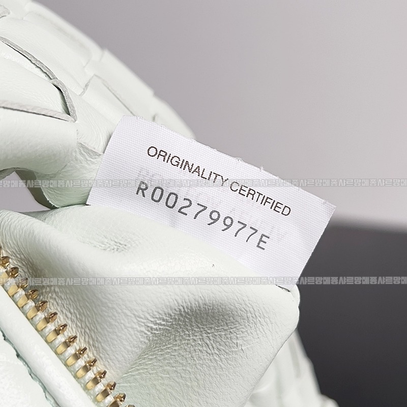 보테가베네타호보스몰 20260214-130729-007루.jpg