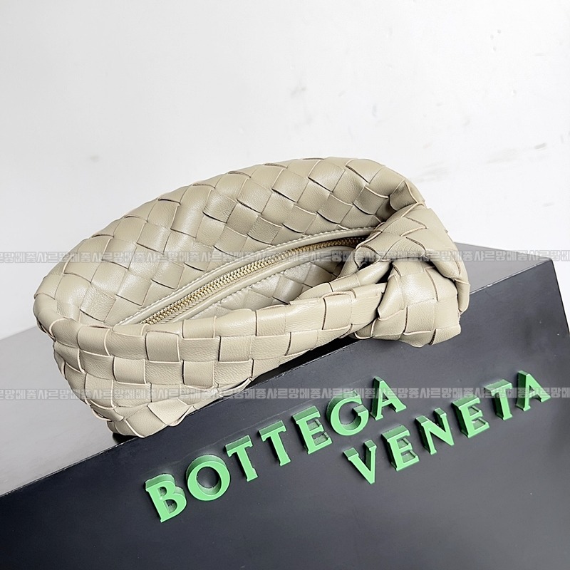 보테가베네타호보스몰 20260214-132409-002루.jpg