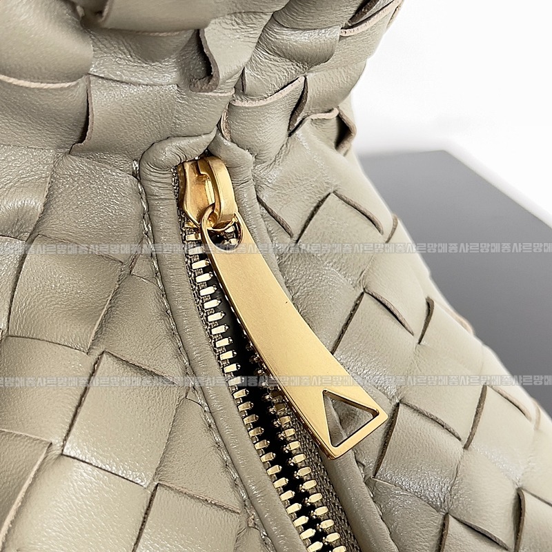 보테가베네타호보스몰 20260214-132409-006루.jpg