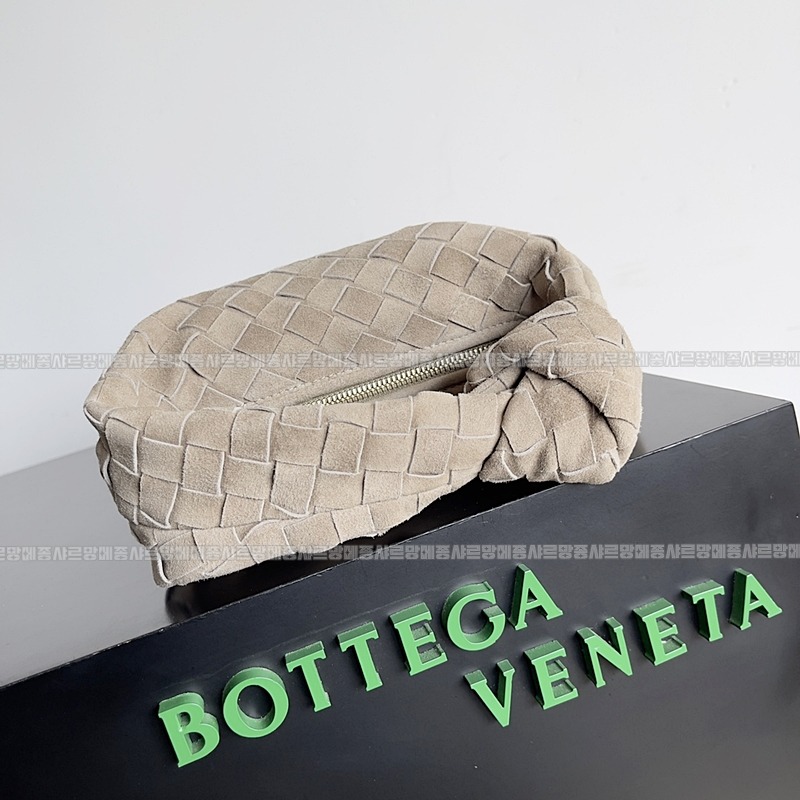 보테가베네타호보스몰 20260214-132621-002루.jpg