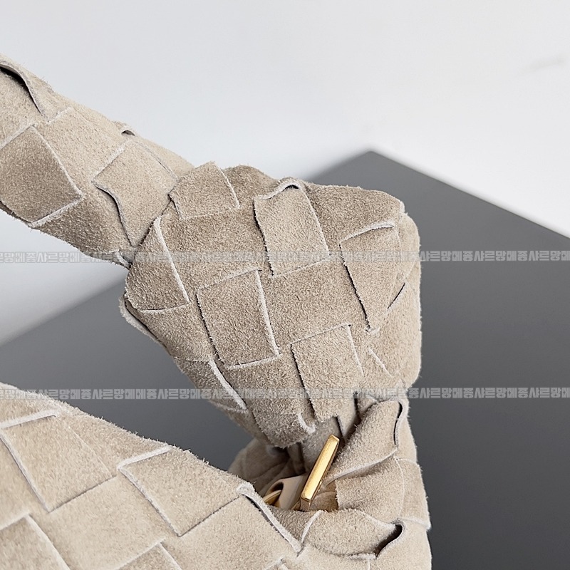 보테가베네타호보스몰 20260214-132621-005루.jpg