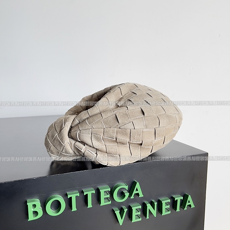 보테가베네타호보스몰 20260214-132621-003루.jpg