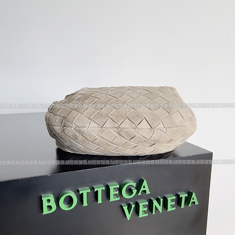 보테가베네타호보스몰 20260214-132621-004루.jpg