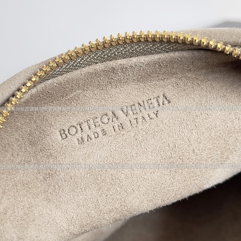 보테가베네타호보스몰 20260214-132621-006루.jpg