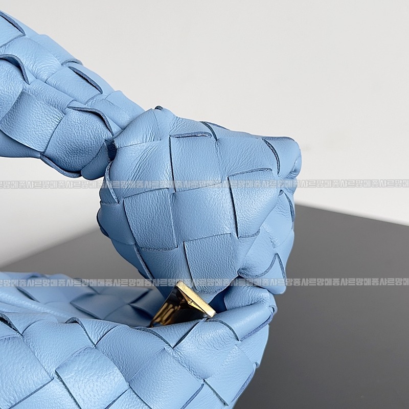 보테가베네타호보스몰 20260214-132825-005루.jpg