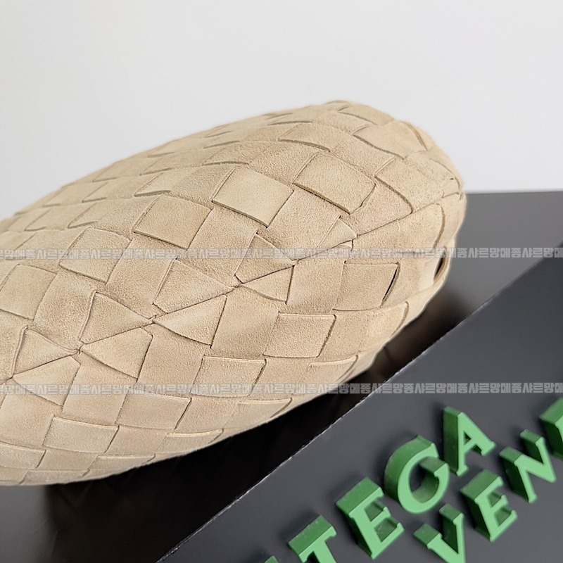 보테가베네타호보스몰 20260214-133036-005루.jpg