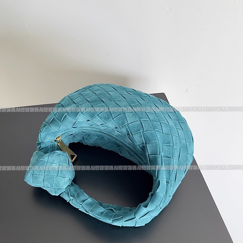 보테가베네타호보스몰 20260214-133229-002루.jpg