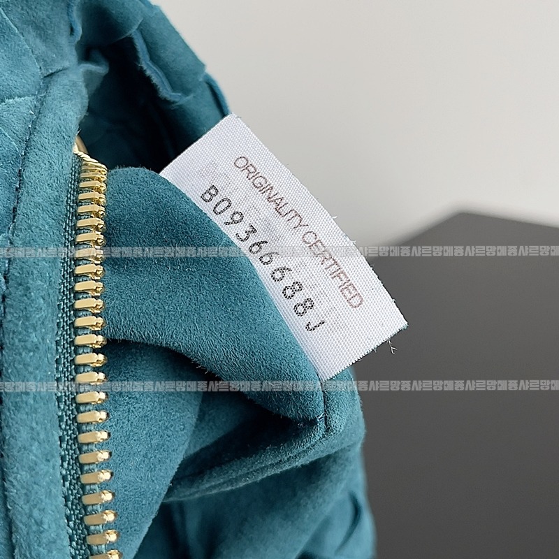 보테가베네타호보스몰 20260214-133229-005루.jpg