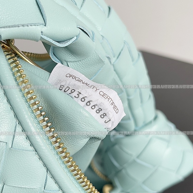 보테가베네타호보스몰 20260214-133420-008루.jpg