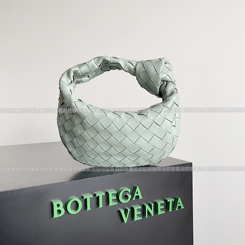 보테가베네타호보스몰 20260214-133658-001루.jpg